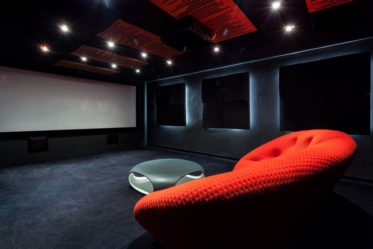 Finished-basement-ideas-movie-theater